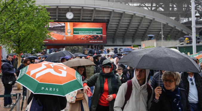 La lluvia cancela gran parte del programa del miércoles en Roland Garros
