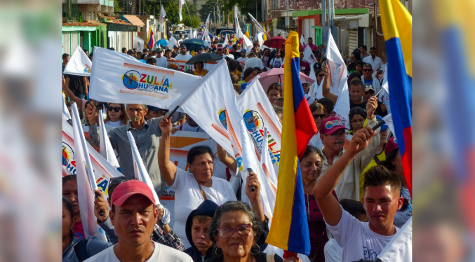 Multitudinaria marcha de Zulia Humana a favor de Edmundo González