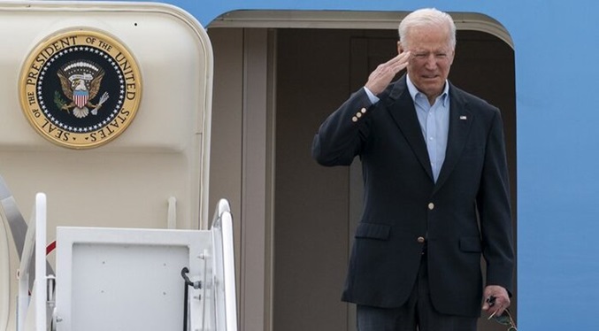 Biden indulta a veteranos condenados por una ley anti relaciones gays