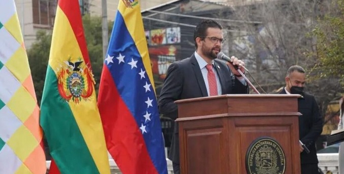 Embajador Trompiz reitera apoyo de Venezuela al gobierno de Arce