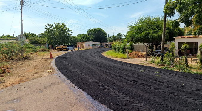 Mara mantiene despliegue de los planes de asfaltado y Pueblo Bonito