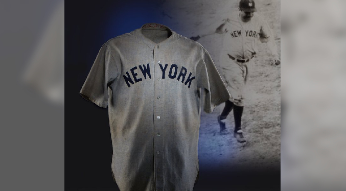 Una camiseta de Babe Ruth, leyenda del béisbol, vendida por 24 millones de dólares en EEUU