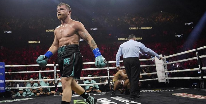 «Canelo» Álvarez defenderá sus títulos este sábado ante el puertorriqueño Berlanga en Las Vegas