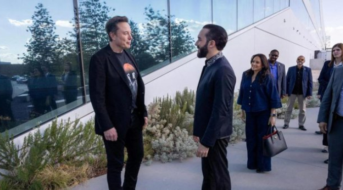 Bukele y Elon Musk comparten halagos tras encuentro en EEUU