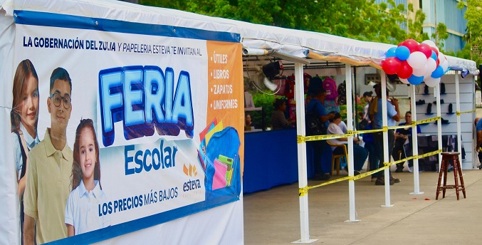 Feria Escolar de la Gobernación del Zulia inicia con éxito