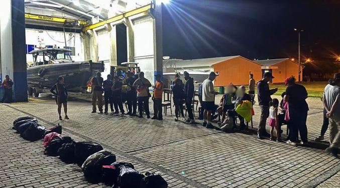 Armada colombiana rescata a 24 migrantes venezolanos en archipiélago de San Andrés