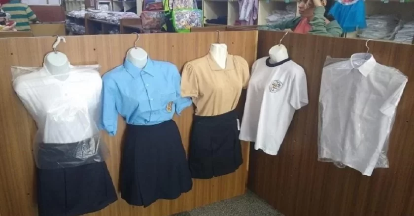 Industria del vestido vende 60 % menos de uniformes escolares
