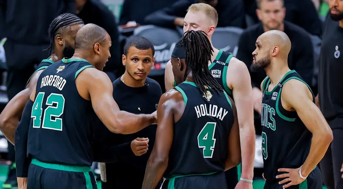 Los Celtics, aspirantes a todo a pesar de un tormentoso verano tras ganar el título 18 de la NBA