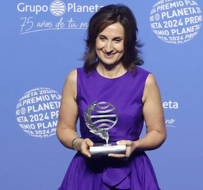 Paloma Sánchez-Garnica gana el Premio Planeta con un thriller histórico entre Berlín y EEUU