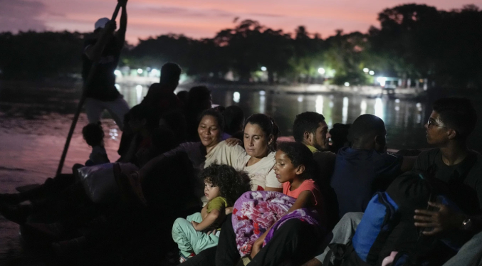 El flujo de migrantes por la frontera sur mexicana ya está controlado, pero por los cárteles