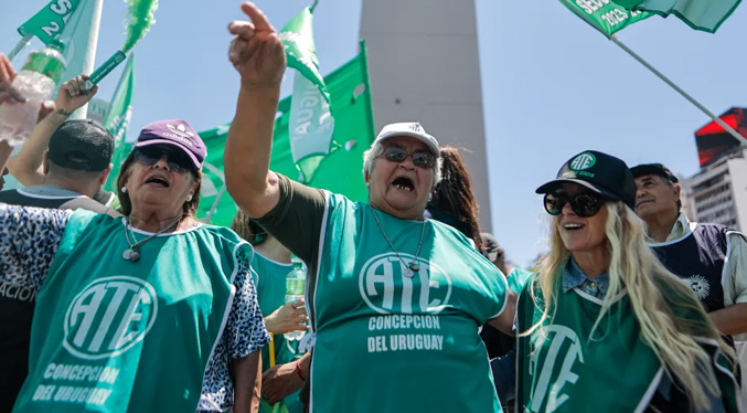 El recorte estatal de Milei centra renovadas protestas en Argentina