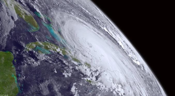 Ciclón tropical en el Caribe se podría convertir en huracán