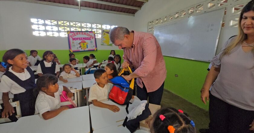 Gobierno nacional rehabilita en Mara la escuela básica Edicta Herrera