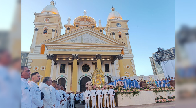 Monseñor Ortega Martín: Celebremos con alegría junto a La Chinita que el Señor está cerca (Fotos + Video)