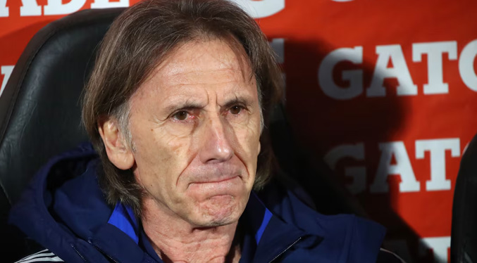 Ricardo Gareca convoca a 25 jugadores para preparar los encuentros de Chile contra la Vinotinto y Perú