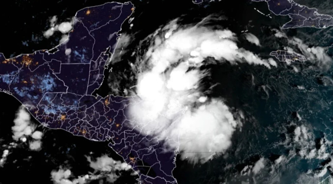 Tormenta tropical Sara se forma cerca del sureste de México y Centroamérica