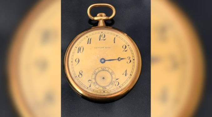 El reloj del capitán que salvó a 700 pasajeros del Titanic alcanza precio récord en una subasta