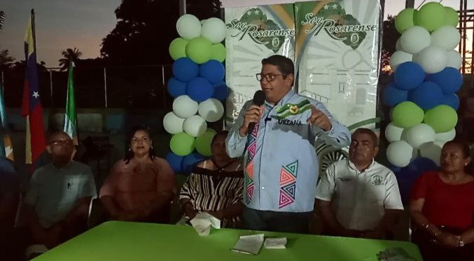 Alcalde Ely Atencio entrega materiales para la rehabilitación de ocho escuelas en Rosario de Perijá