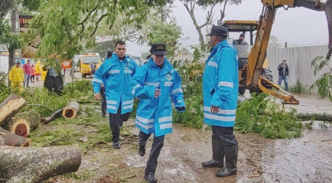 Más de 20 mil afectados y tres desaparecidos en Honduras por la tormenta tropical Sara