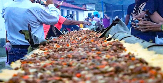 Habitantes de Trujillo buscan elaborar una hallaca de 32 metros de largo