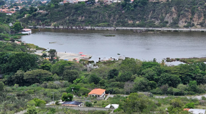 Merideños piden aplicar mantenimiento al monumento natural Laguna de Urao