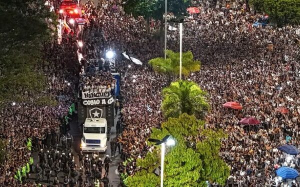 Botafogo festeja en Río de Janeiro su primera Copa Libertadores