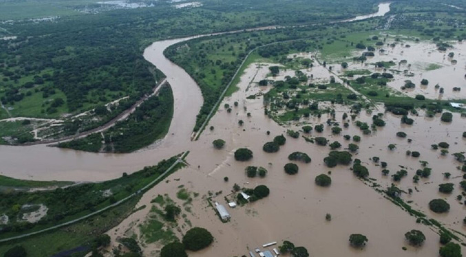 Ganaderos del Zulia piden se atienda situación de dique por peligro de inundación