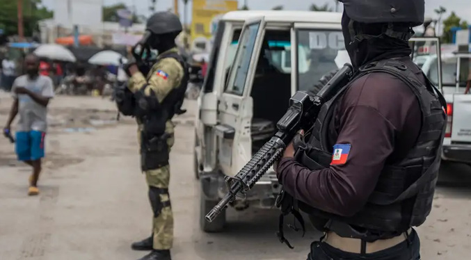 Pandilla masacra a casi 200 personas en un barrio de Haití