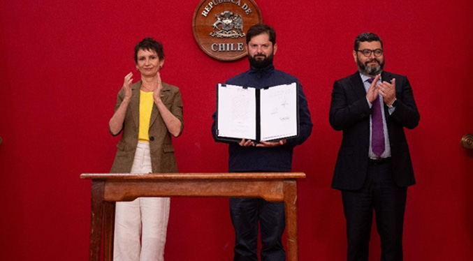 Boric promulga nueva Ley Antiterrorista