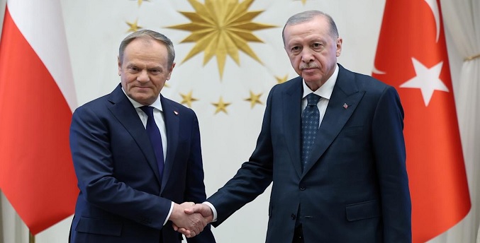 Tusk y Erdogan apoyan tregua propuesta por EEUU y Ucrania, y esperan que Rusia acepte