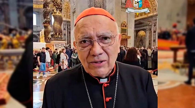 Cardenal Porras pide que nuevo Papa siga la senda de Francisco
