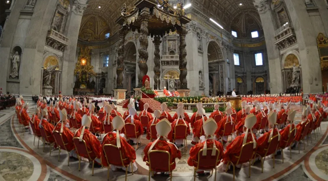 Los cardenales siguen “escuchándose” antes de elegir al nuevo Papa