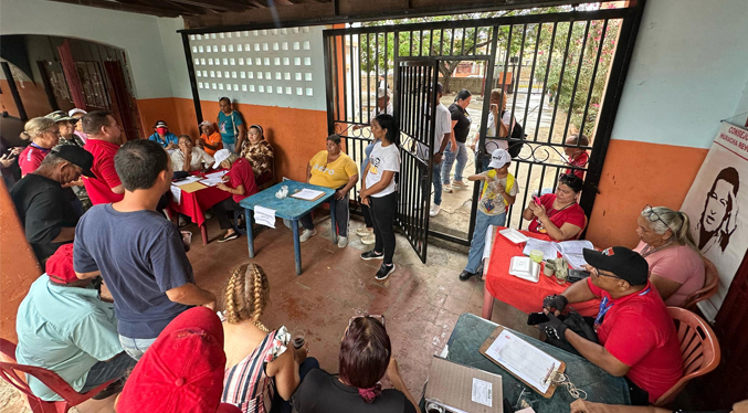 Zulianos asisten a la segunda Consulta Popular Nacional 2025 para escoger proyectos