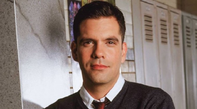 Muere el actor Nicky Katt quien participó en «Escuela de Rock» y «Batman y Robin»