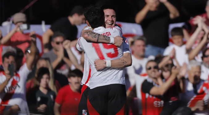River Plate logra una victoria ante Boca Juniors en el superclásico