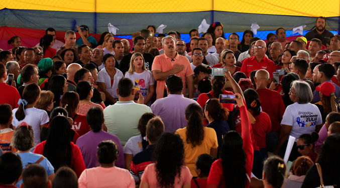 Poder popular del municipio Simón Bolívar realizó asamblea con el candidato Luis Caldera