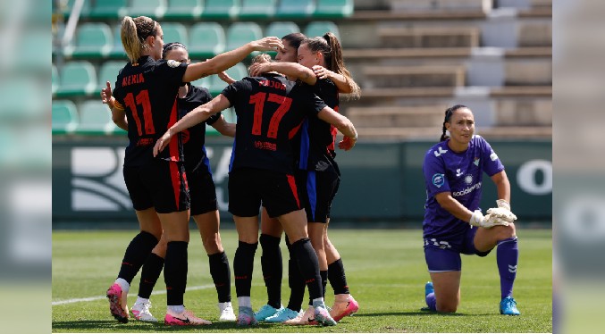 Barcelona femenino aplasta 9-0 al Real Betis y gana su sexto título de liga consecutivo