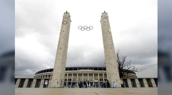 Berlín presenta candidatura para albergar los Juegos Olímpicos en el centenario de 1936