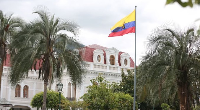 Ecuador aconseja a sus ciudadanos evitar viajes a Venezuela