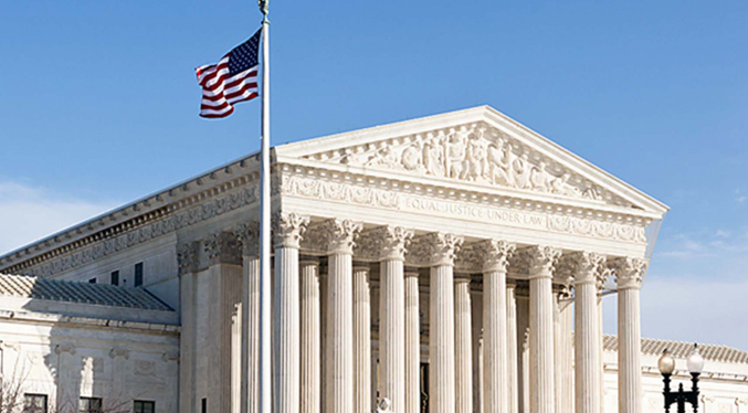 La Corte Suprema de EEUU permite a Trump revocar el parole a más de 500 mil migrantes