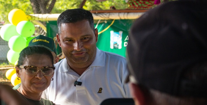 Alcaldía de Maracaibo certifica a más de 300 personas que culminaron cursos wayuu