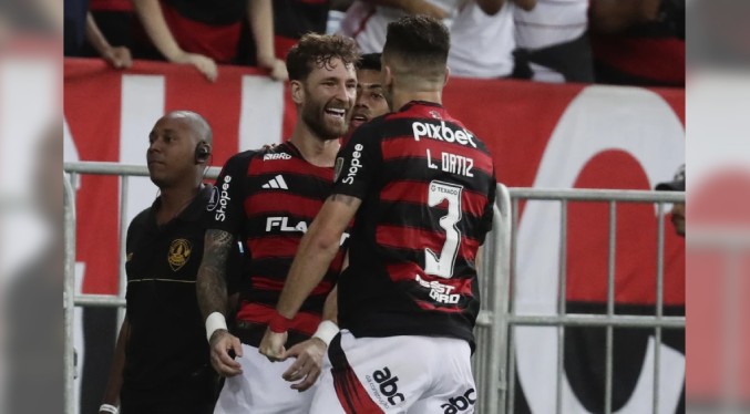 Flamengo avanza a octavos de final de Libertadores con triunfo por la mínima ante Táchira