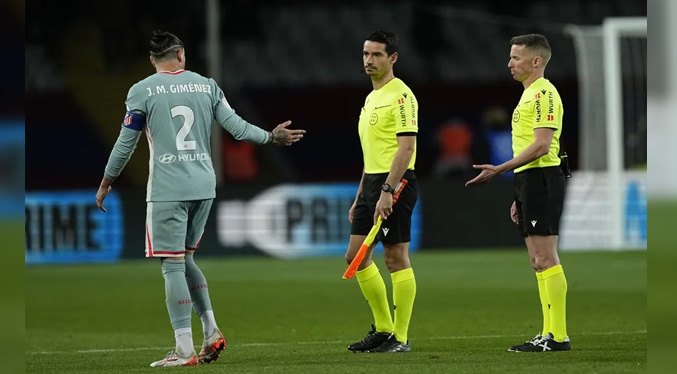 Hernández Hernández arbitrará el clásico Barcelona-Real Madrid