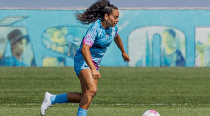 Futbolista venezolana denuncia acto de xenofobia por equipo rival en Chile