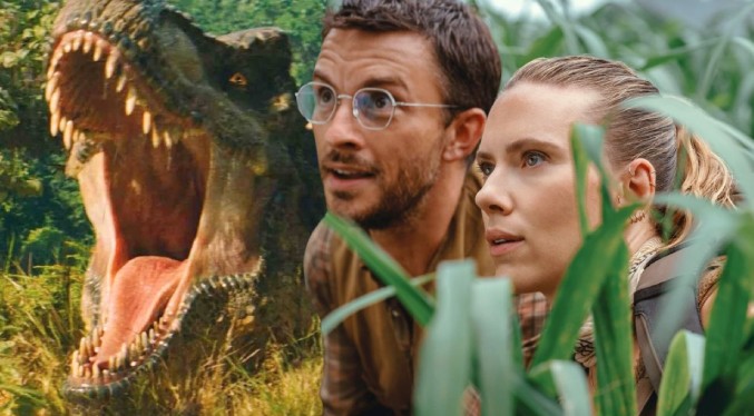 Jurassic World El renacer: Estrena tráiler con dinosaurios colosales y giro al terror