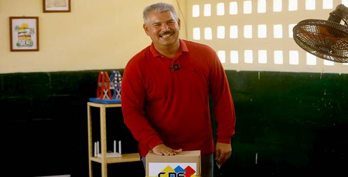 Luis Caldera: Estoy votando para emprender el camino que Dios trazó para el Zulia