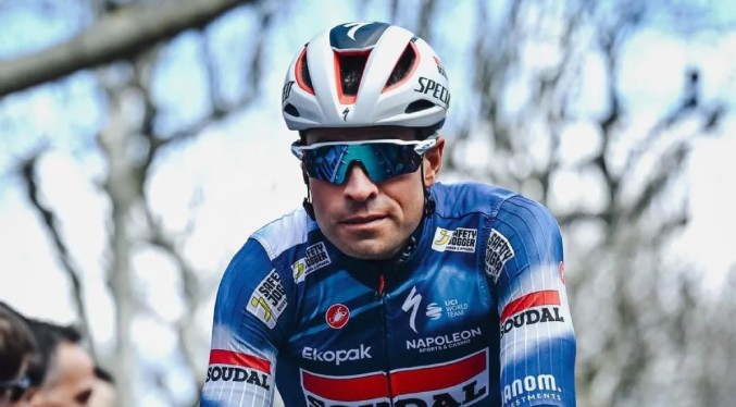 Ciclista Mikel Landa abandona el hospital e inicia una «larga convalecencia»