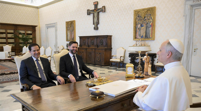 El papa León XIV recibe a JD Vance y Marco Rubio en el Vaticano