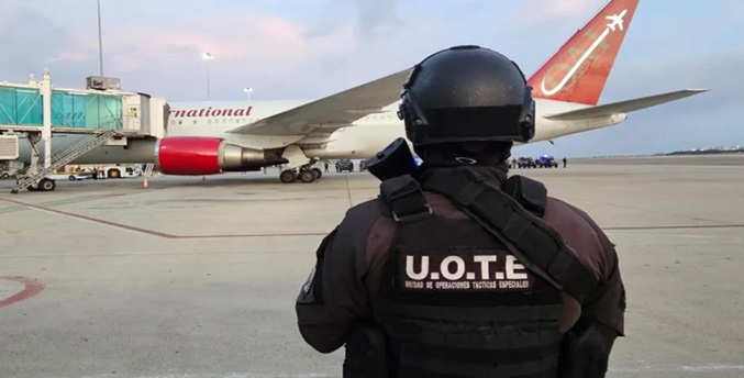 Arriba al país nuevo vuelo con 90 connacionales repatriados de EEUU