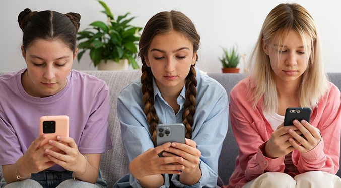 Conozca cómo afectan las redes sociales el entorno de los jóvenes